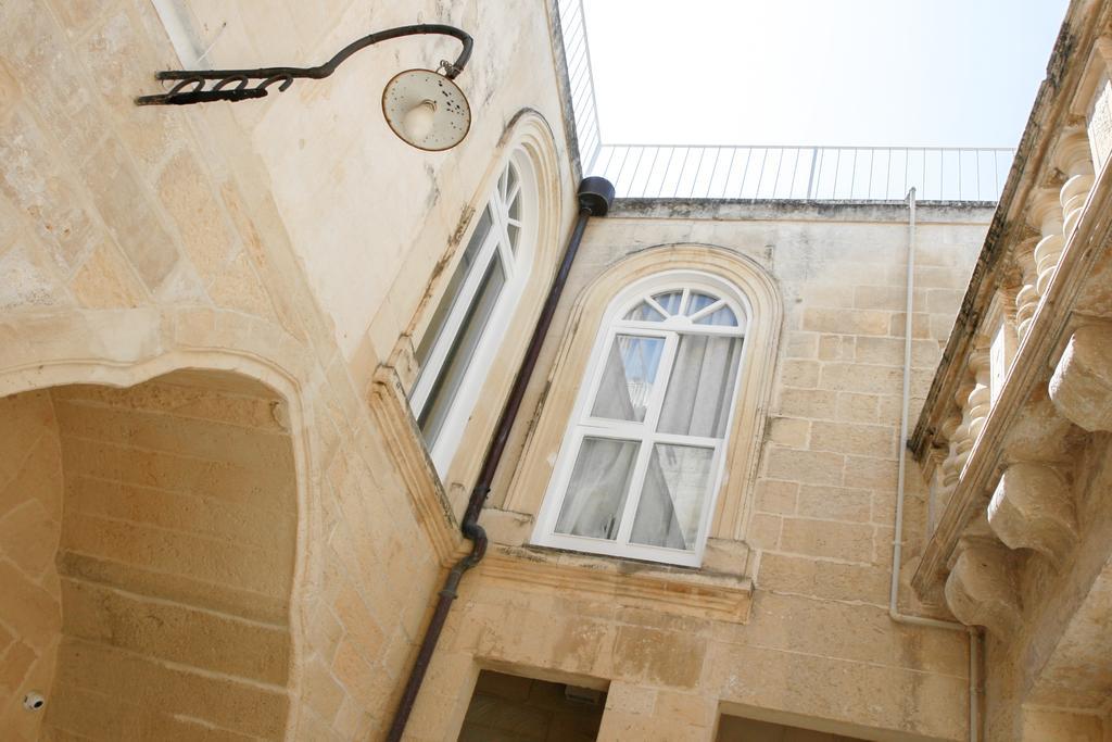 Casa Balmes Bed & Breakfast Lecce Exterior photo